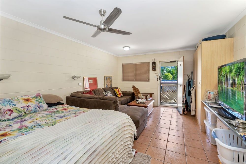 200/1-21 Anderson Road, Woree QLD 4868, Image 1