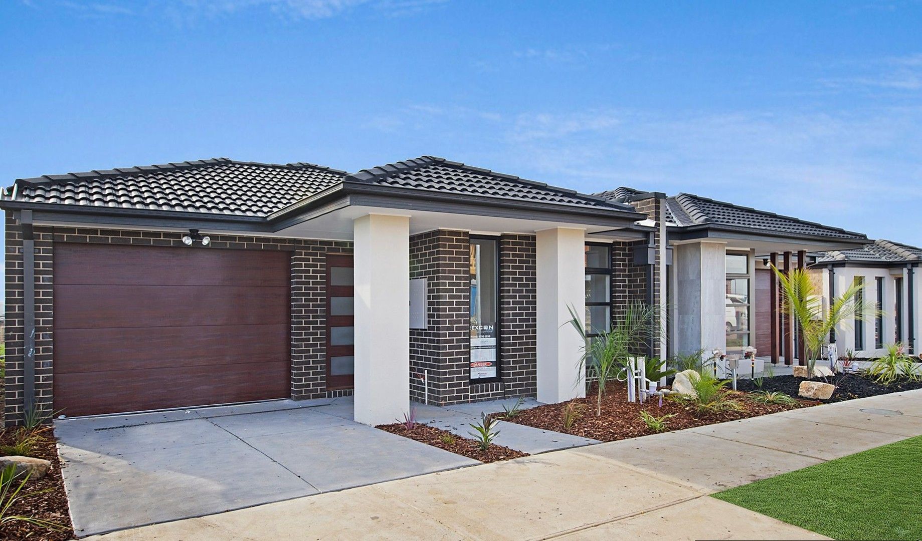 3 bedrooms House in 18 Pamplona Way CLYDE NORTH VIC, 3978