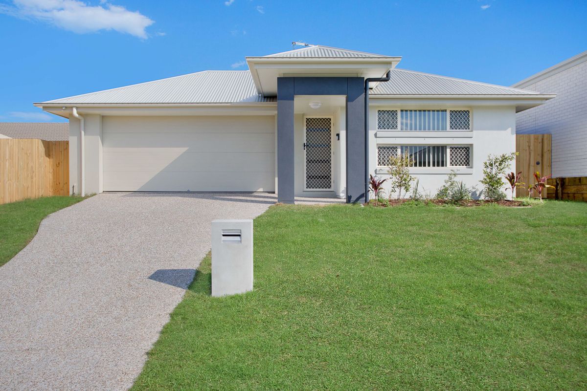 4 bedrooms House in 22 Lemongrass Circuit GRIFFIN QLD, 4503