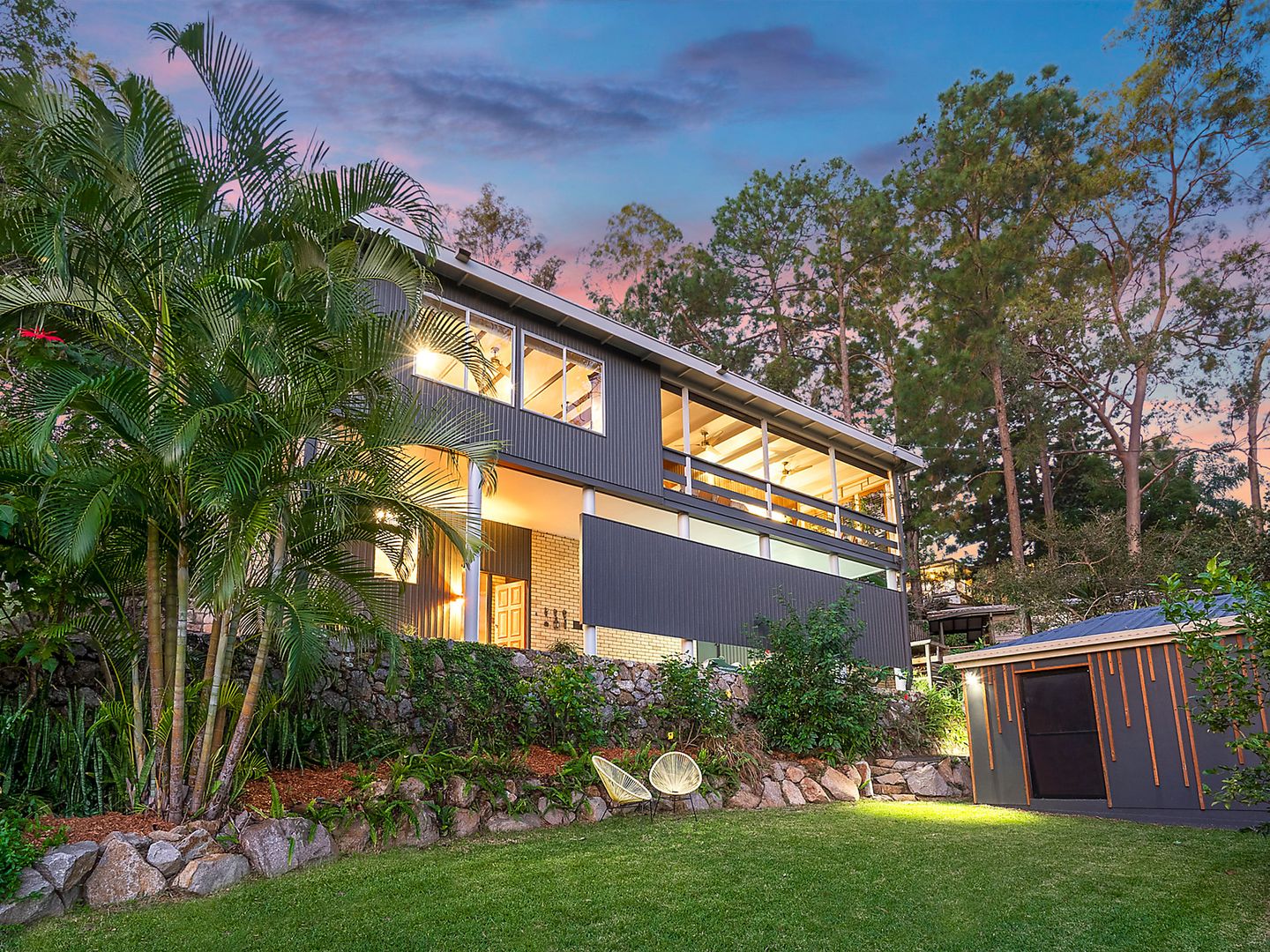 5 bedrooms House in 7 Apera Court KENMORE QLD, 4069