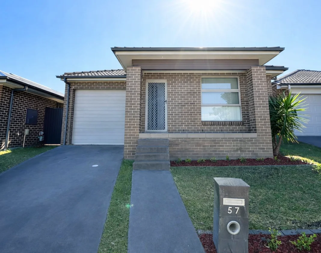 57 Greenwood Parkway, Jordan Springs NSW 2747
