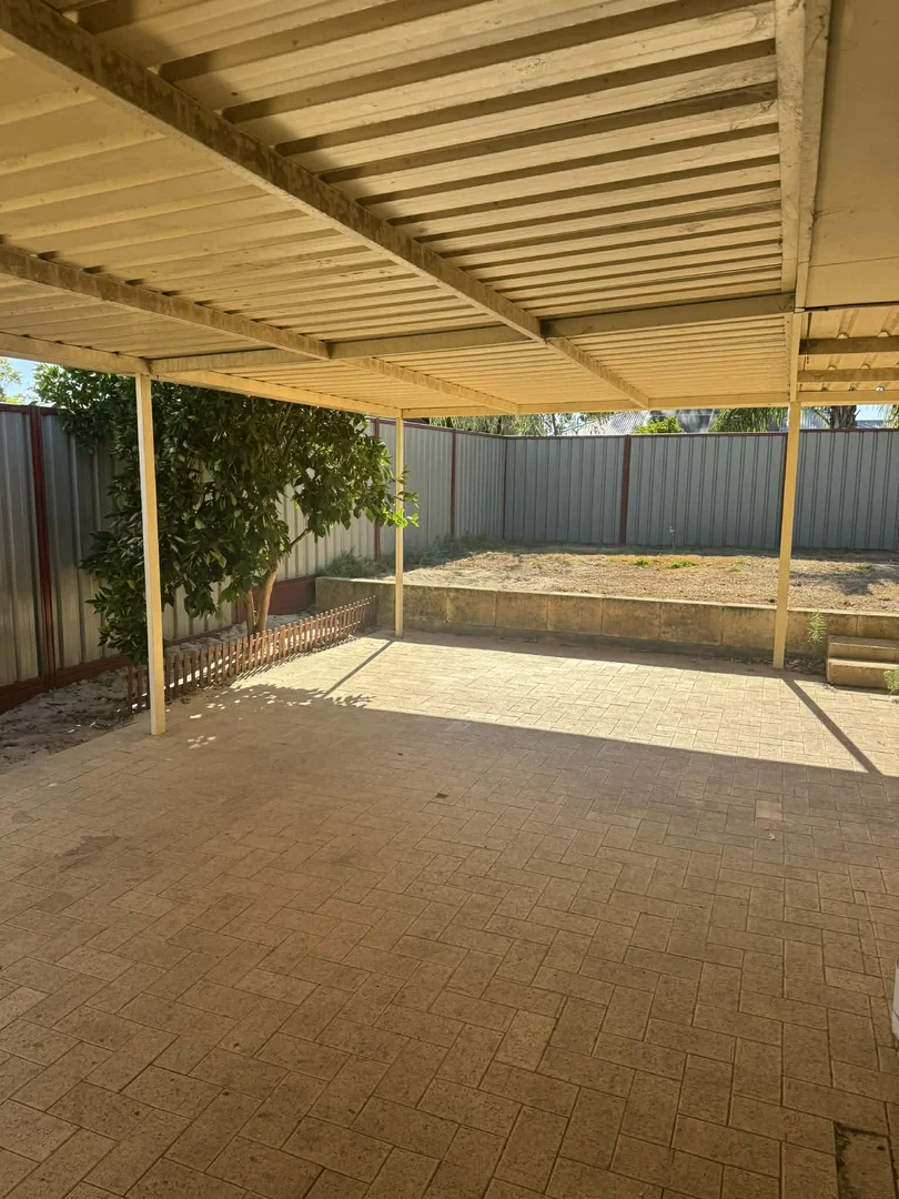 Additional image 13 of 14 Robins Rise, Stratton WA 6056