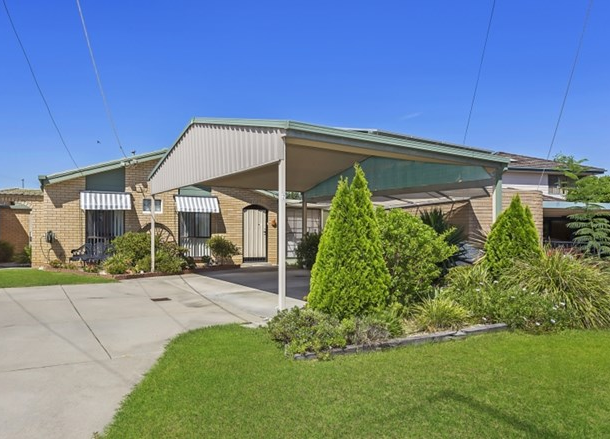 2/18 Sapphire Circuit, West Wodonga VIC 3690