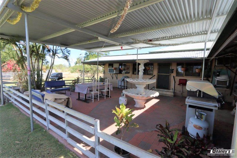 9 Cowards Road, Broughton QLD 4820, Image 2