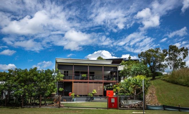 Picture of 3 Gloucester Avenue, HIDEAWAY BAY QLD 4800
