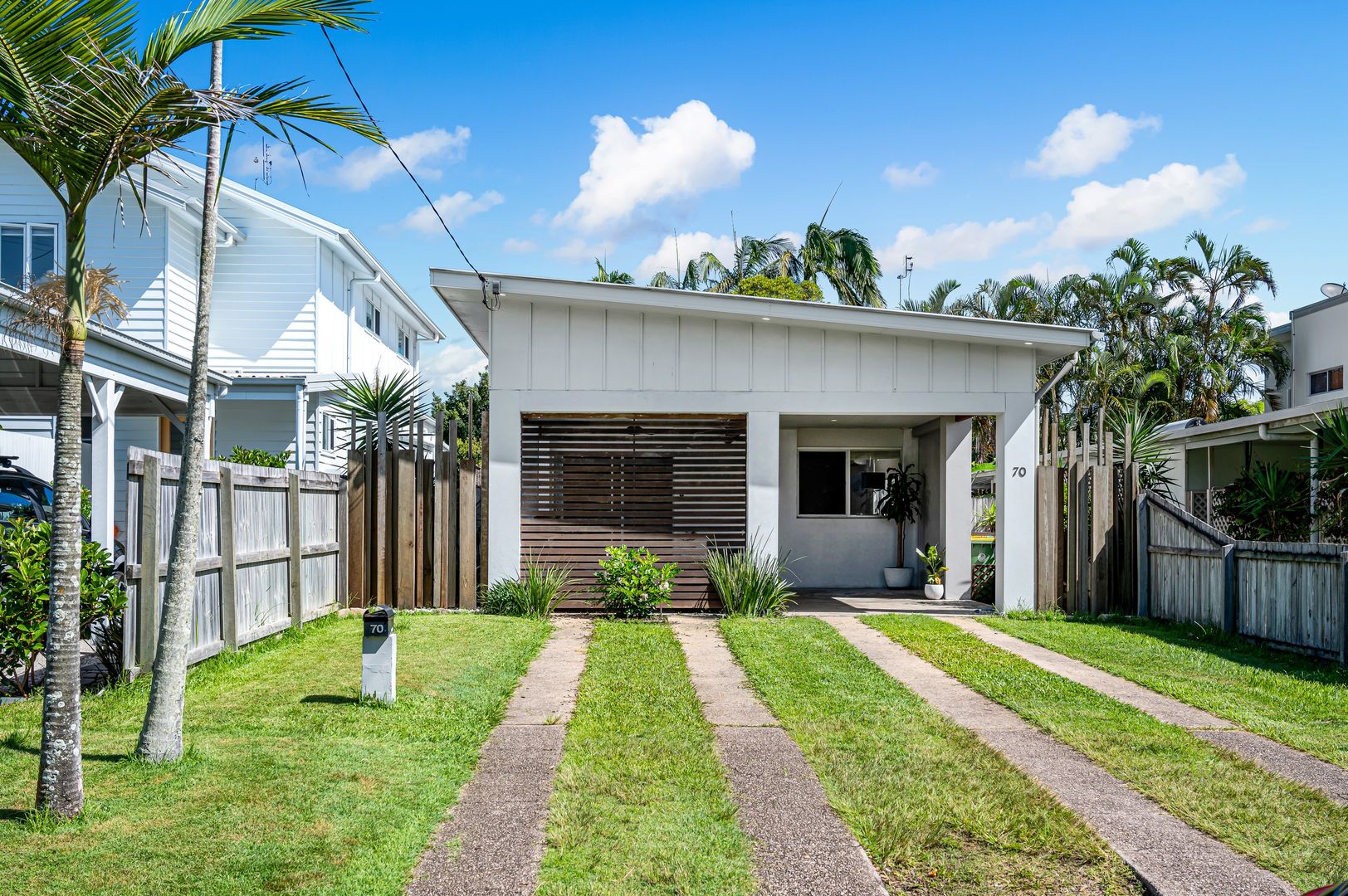 70 Nothling Street, Moffat Beach Property History & Address Research