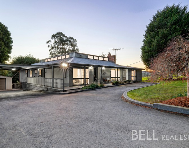 6 Wellington Road, Wandin North VIC 3139