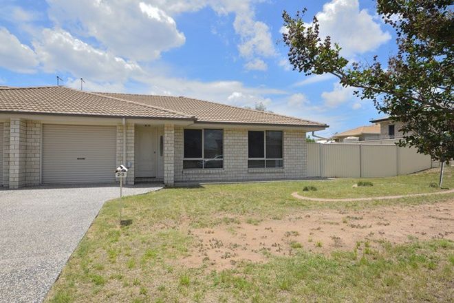 Picture of 2/6 Cordeaux Street, WOMINA, WARWICK QLD 4370