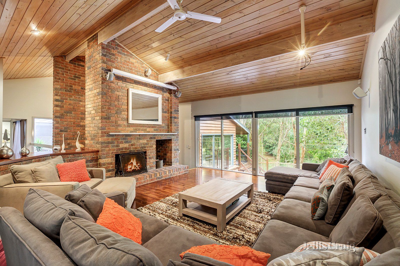 3335 Curry Road, Park Orchards VIC 3114 House For Rent 1,500 Domain