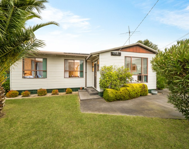 15 Wendover Avenue, Norlane VIC 3214