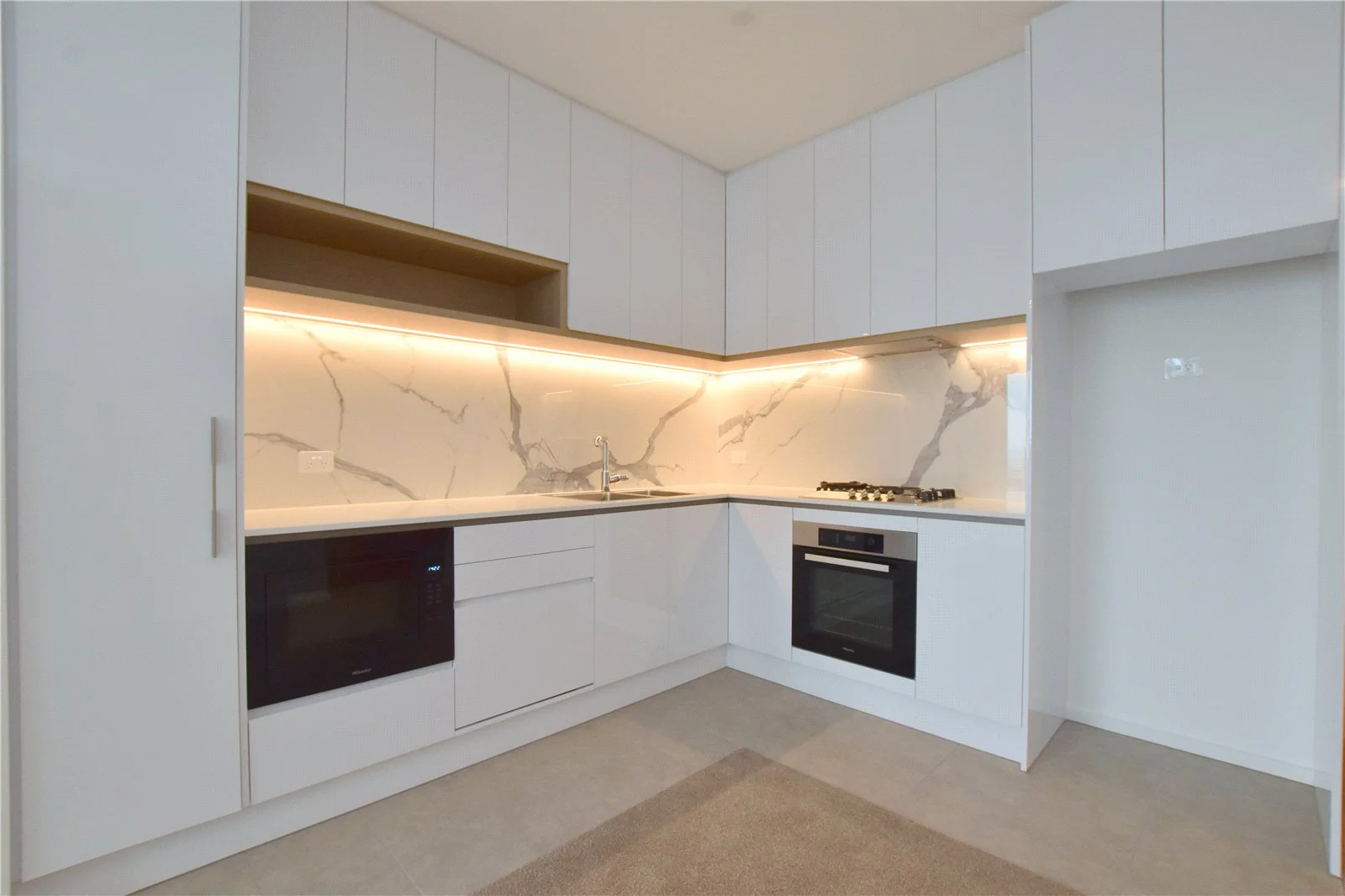 2506/81 City Road, Southbank VIC 3006