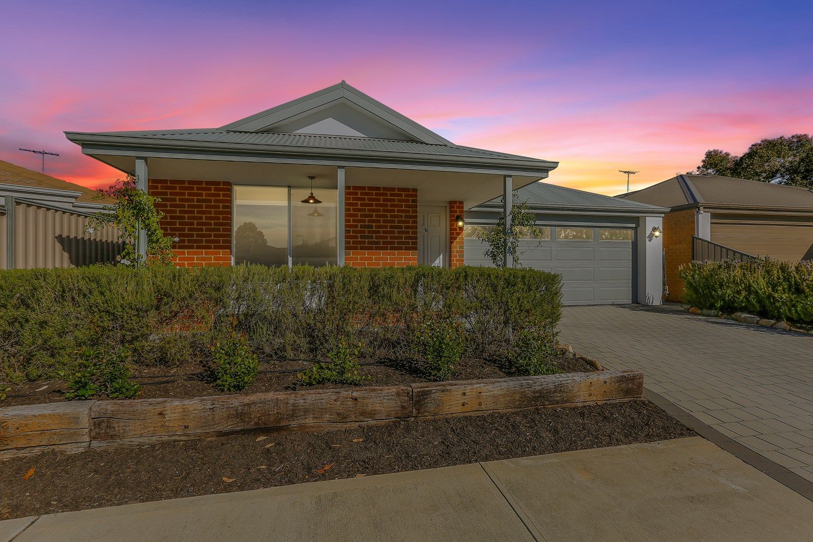 14 Frost Bend, Piara Waters WA 6112, Image 2