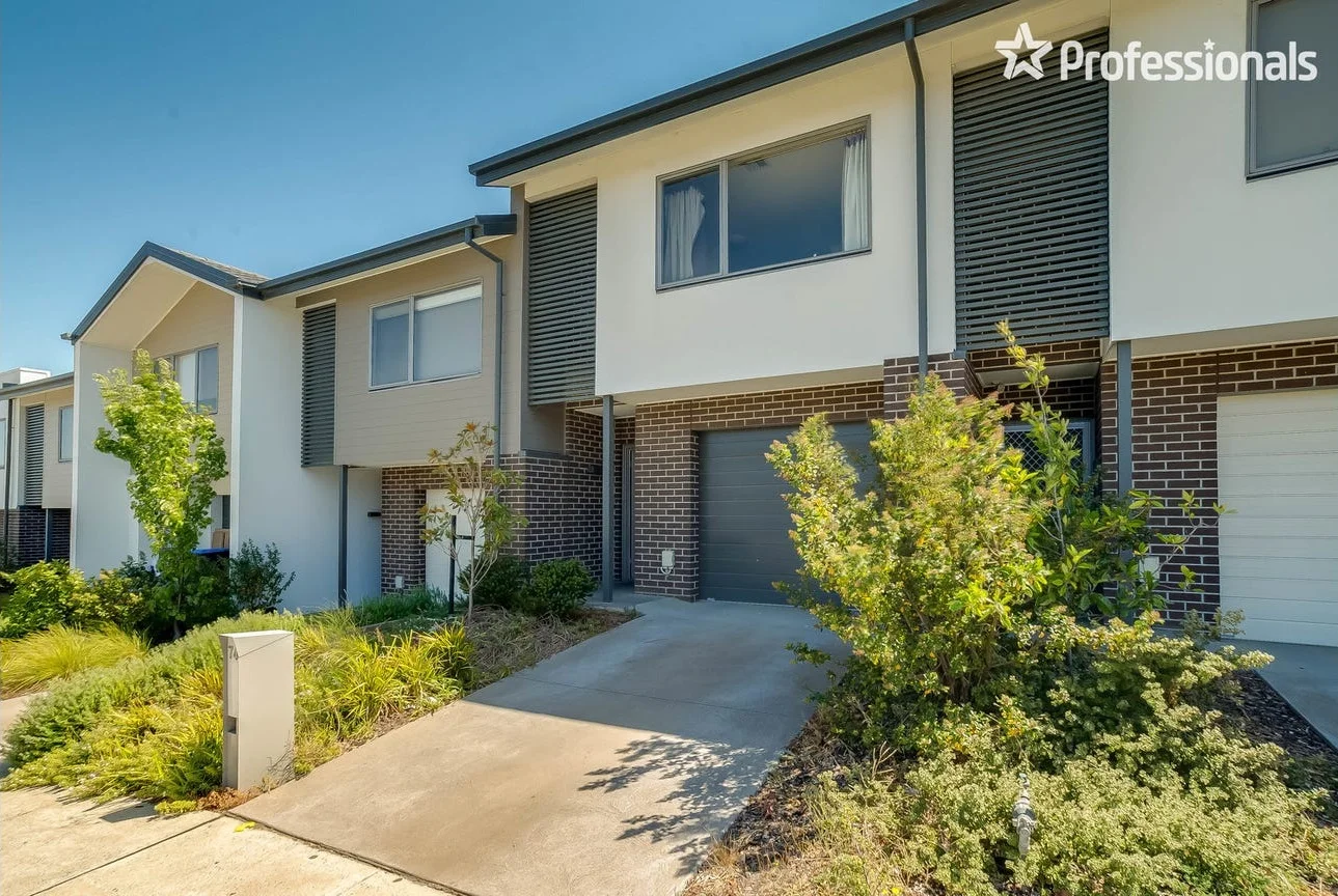 74 Artesian Avenue, Wantirna South VIC 3152
