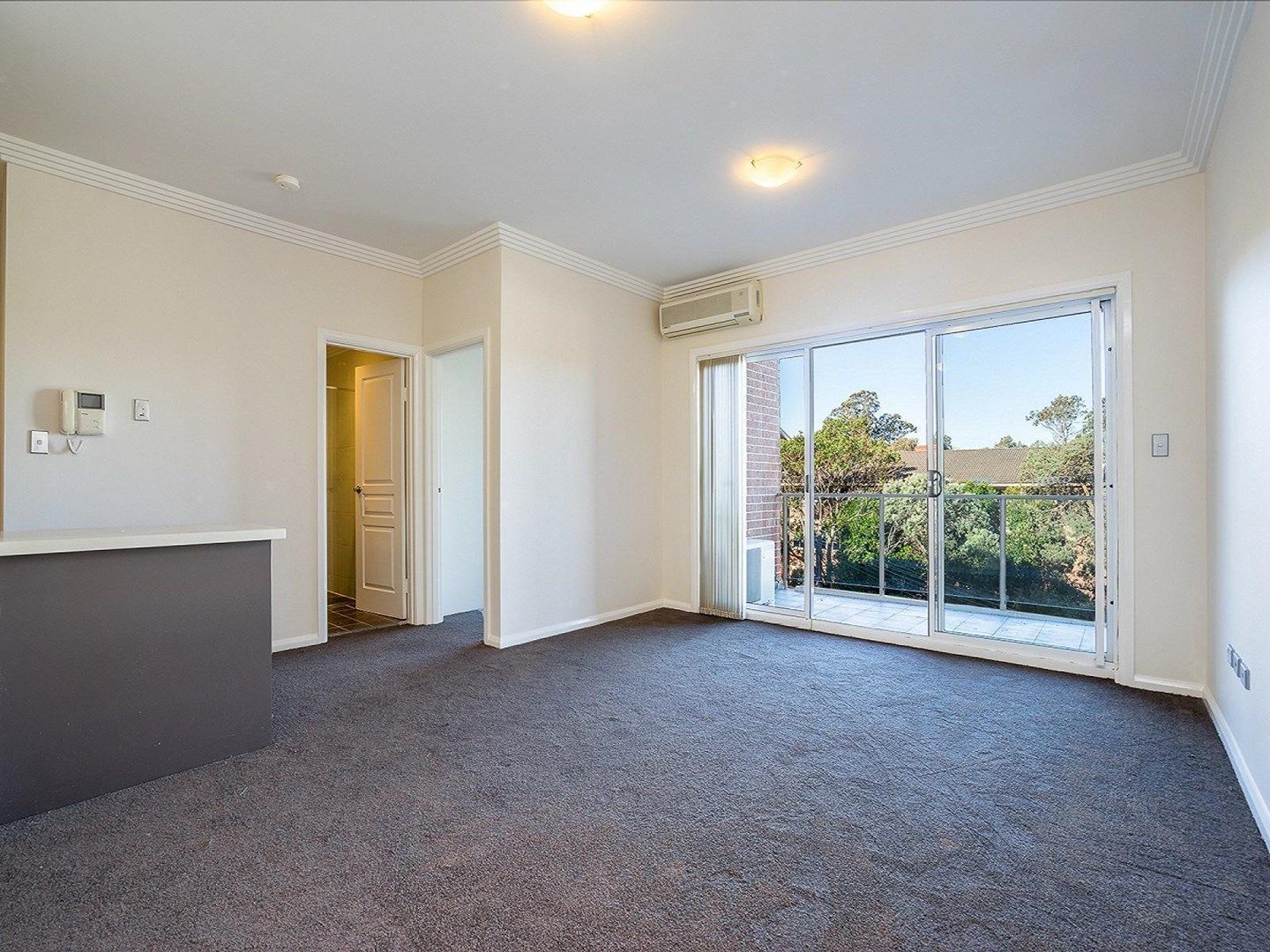 24/14 College Crescent, Hornsby NSW 2077, Image 2