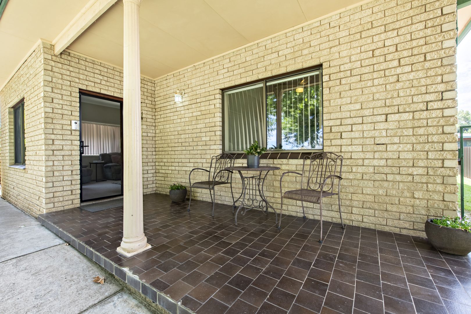 34 Whiteley Street, Wellington NSW 2820, Image 1