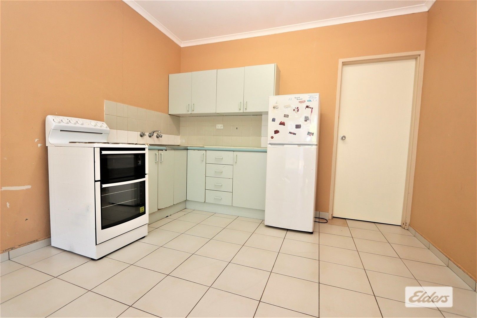 1 bedrooms House in 2/27 Victoria Highway KATHERINE NT, 0850