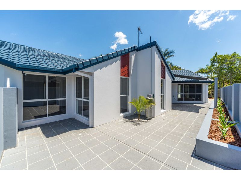 17 Parkwood Boulevard, Parkwood QLD 4214, Image 0