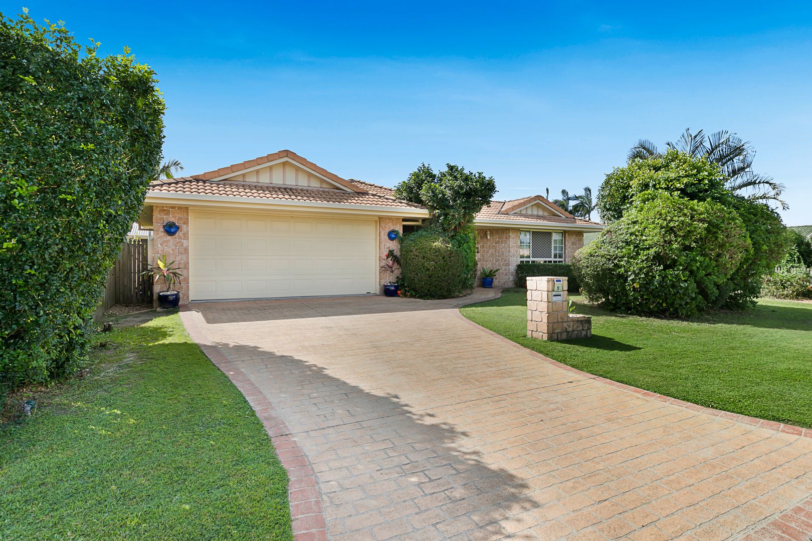 19 Banstead Street, Birkdale QLD 4159