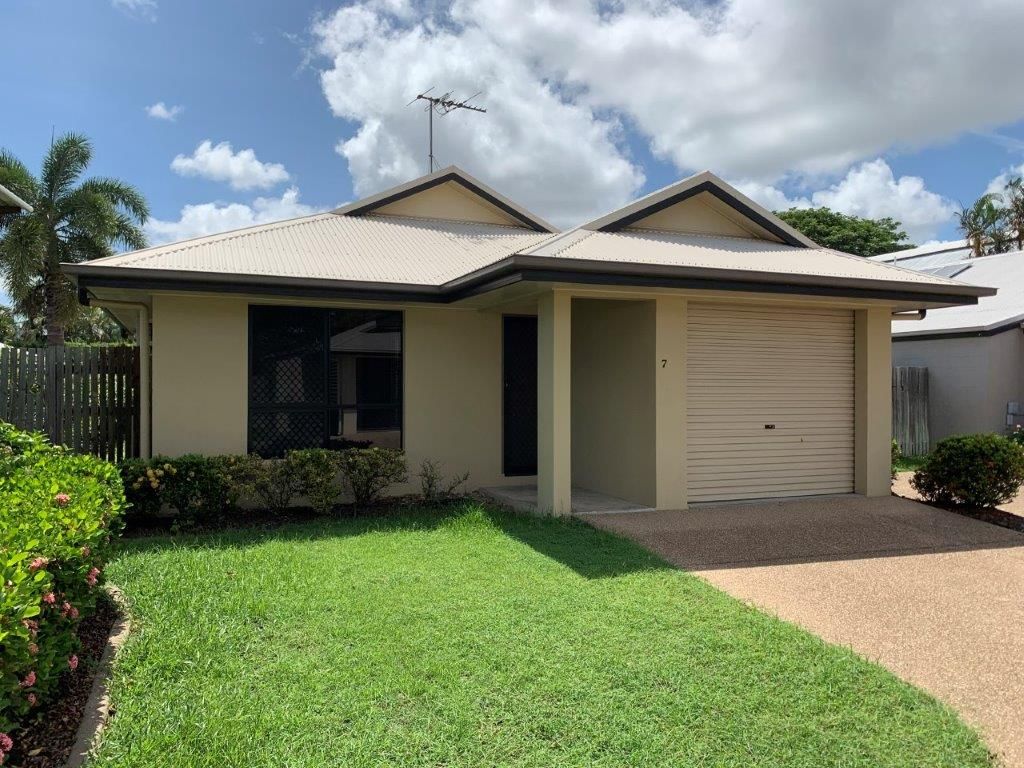 3 bedrooms Villa in 7/94 Chandler Street GARBUTT QLD, 4814