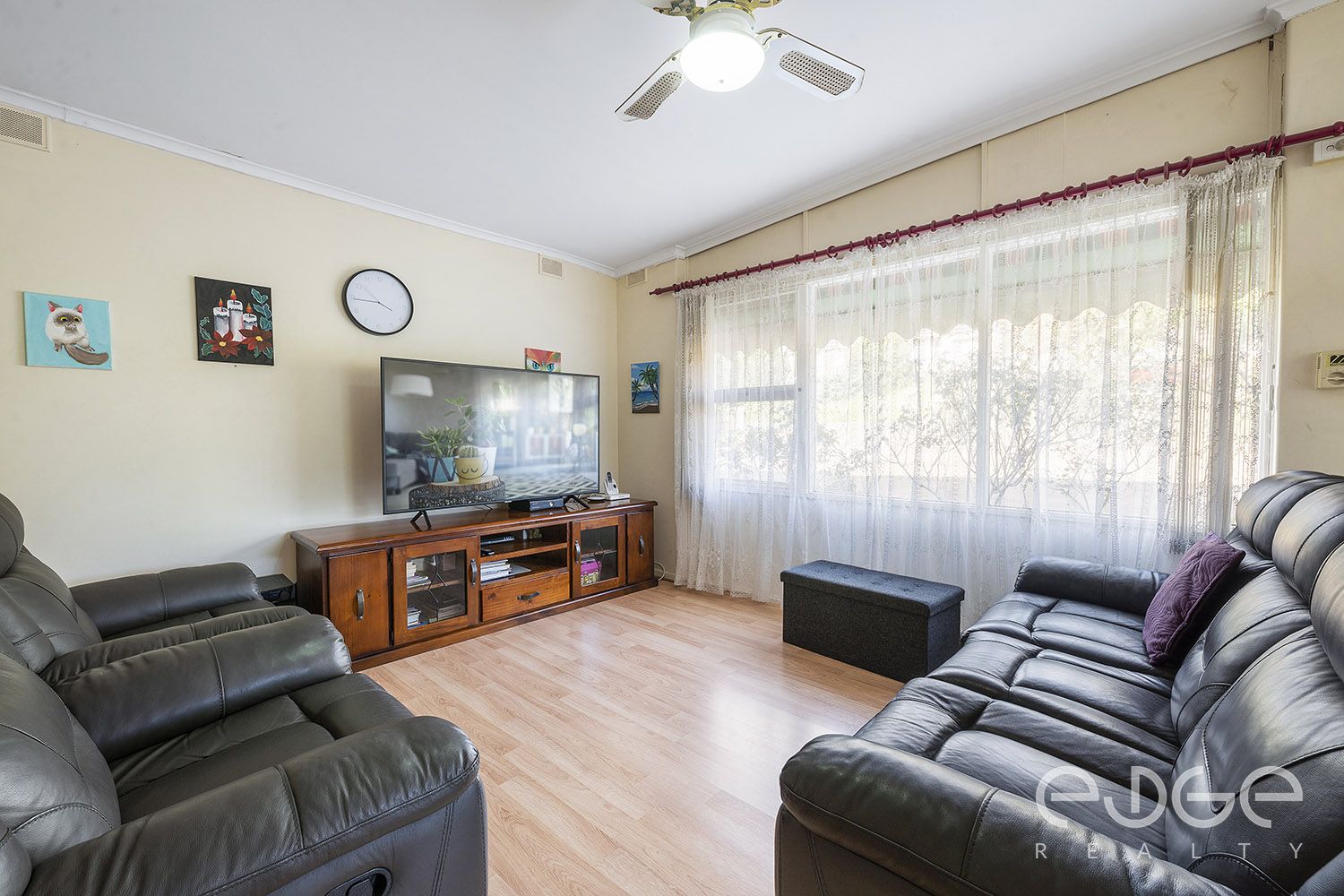 23 Robert Court, Para Hills SA 5096, Image 2