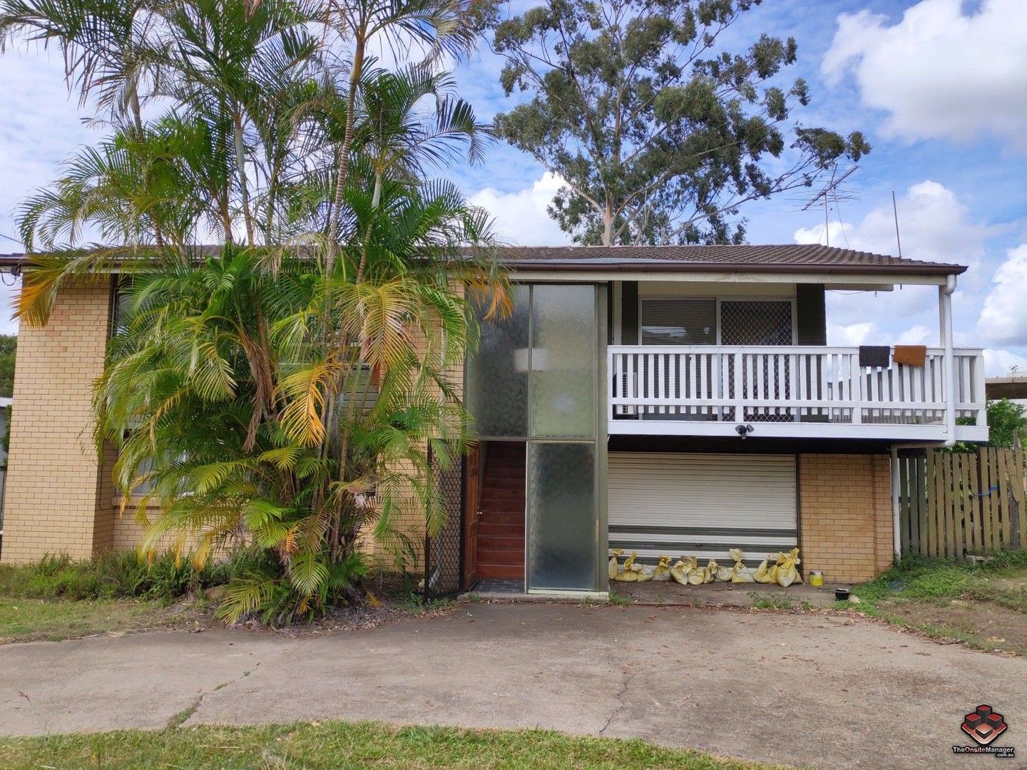 2 bedrooms House in 9 Omeo Street MACGREGOR QLD, 4109