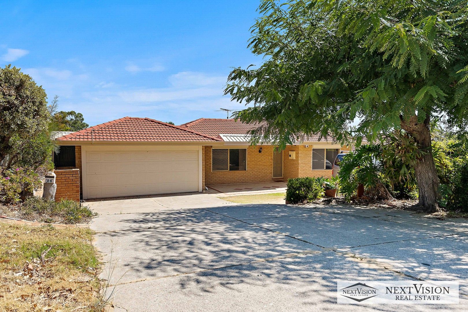 24 Hope Road, Bibra Lake WA 6163, Image 0