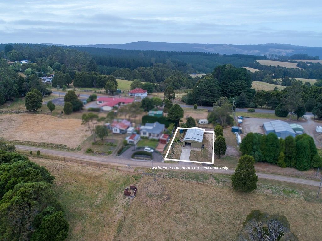 30 Southorn Street, Beech Forest VIC 3237, Image 0