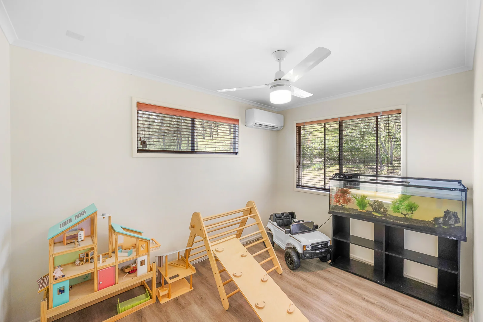 Additional image 11 of 28 Illawarra Drive, Kin Kora QLD 4680