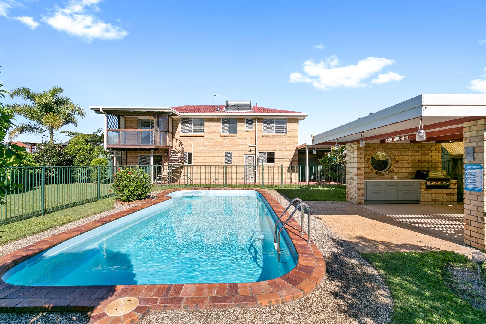 6 Volante Crescent, Mermaid Waters QLD 4218