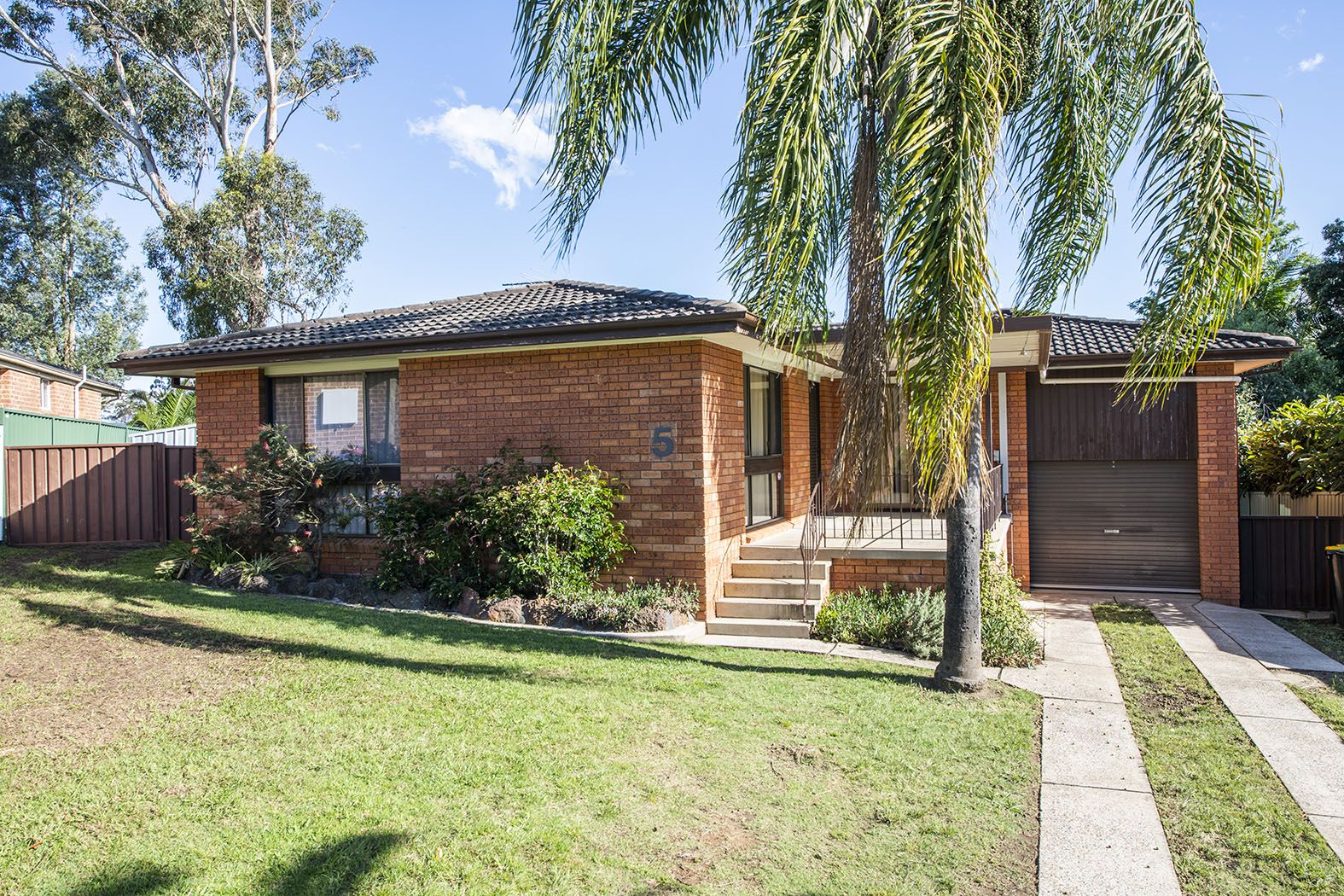 4 bedrooms House in 5 Santon Place CRANEBROOK NSW, 2749