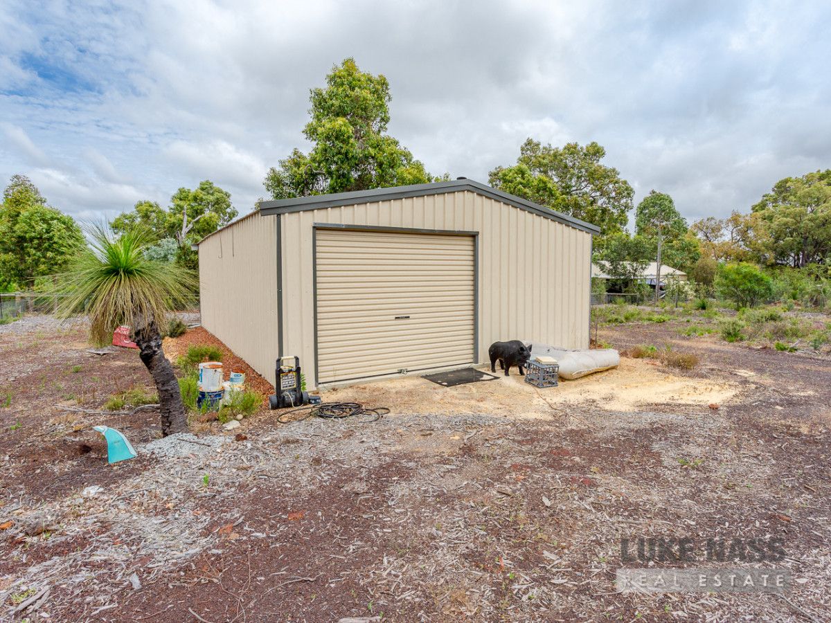 13 Aulini Drive, Bedfordale WA 6112, Image 2