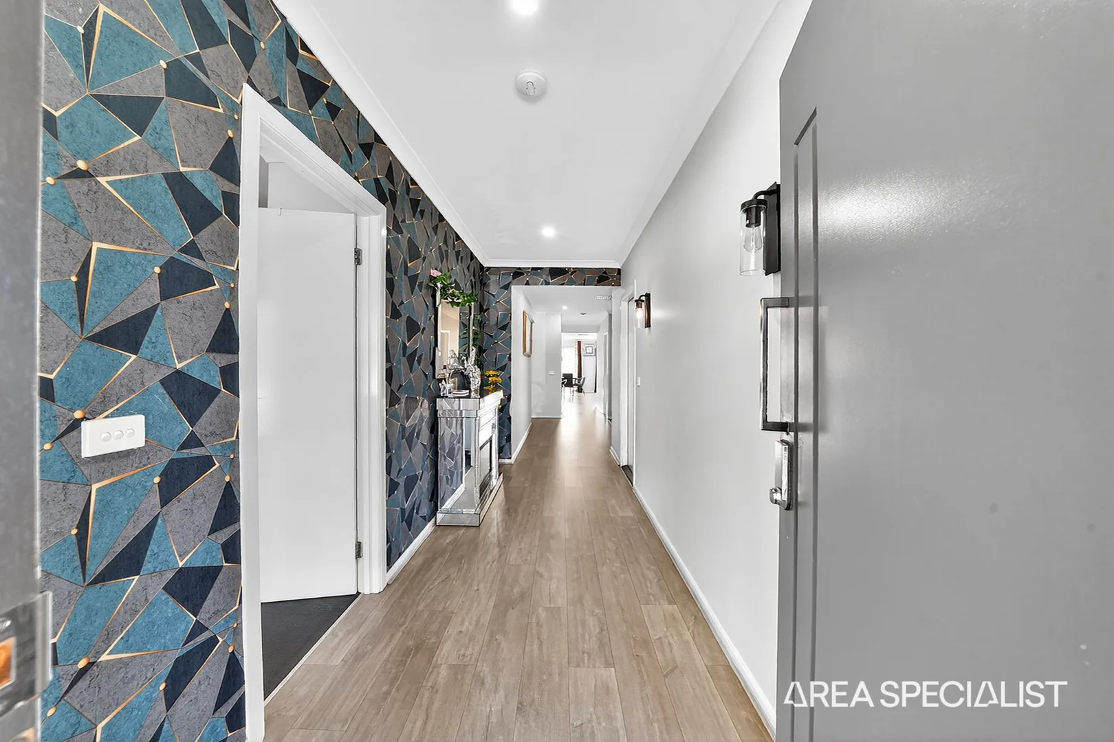 Additional image 2 of 32 Bromley Circuit, Thornhill Park VIC 3335