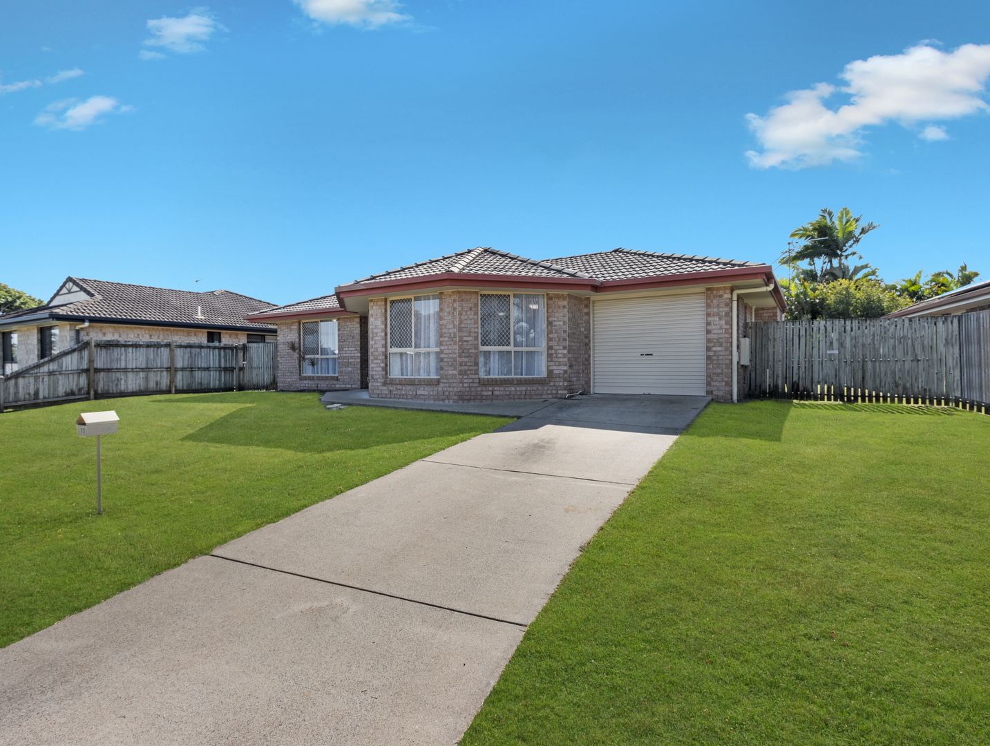 11 Elliot Court, Eli Waters QLD 4655, Image 1