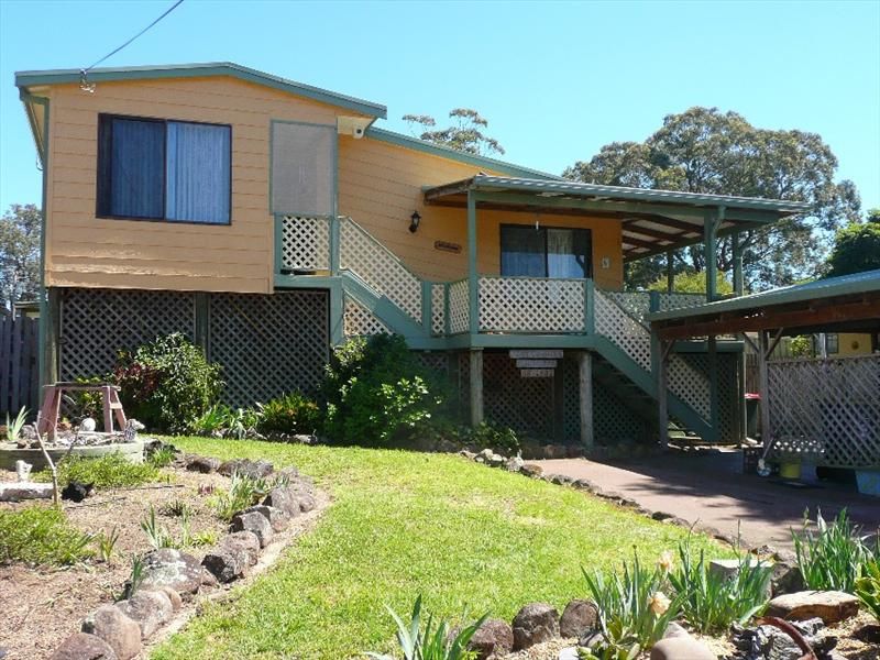 21 Acacia Street, Fishermans Paradise Property History & Address