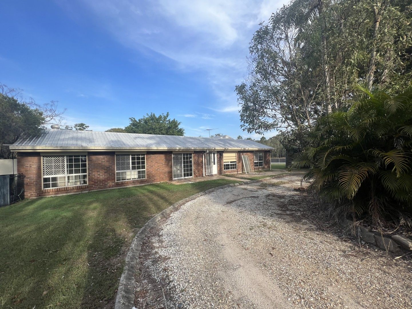 4 bedrooms House in 1-5 Mcleod Rd PARK RIDGE QLD, 4125