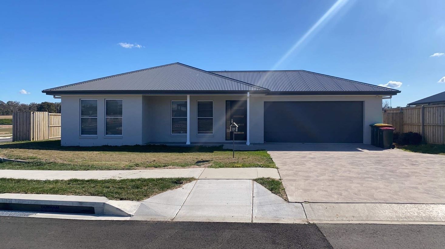 4 bedrooms House in 39 Collins Street MARULAN NSW, 2579