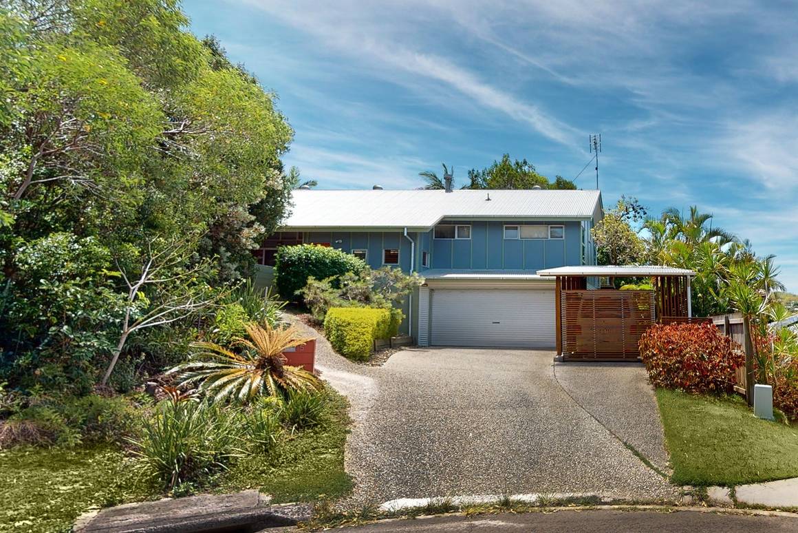 Picture of 5 Mirrabook Court, NOOSA HEADS QLD 4567