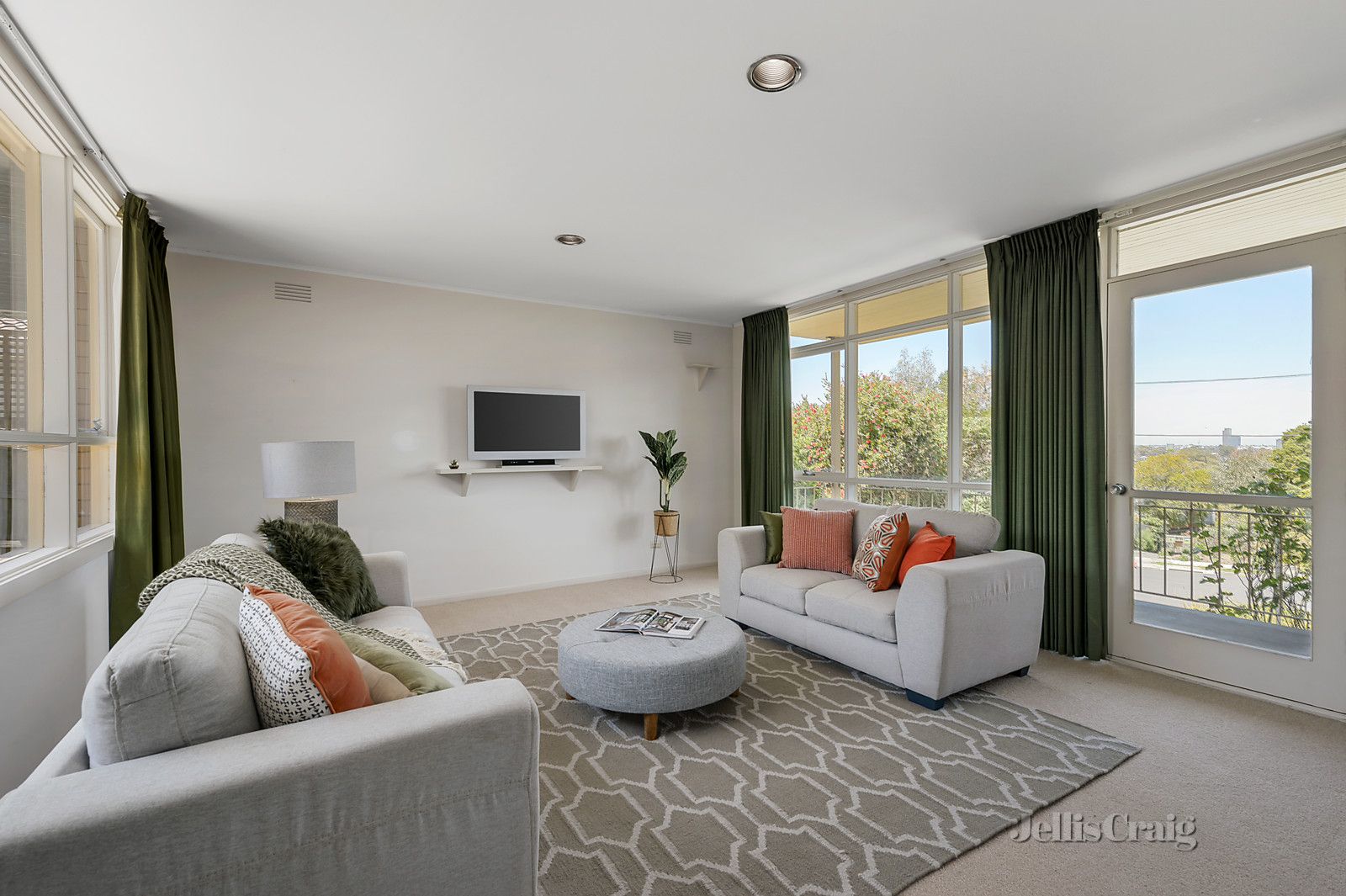 2 Violet Court, Doncaster VIC 3108, Image 1