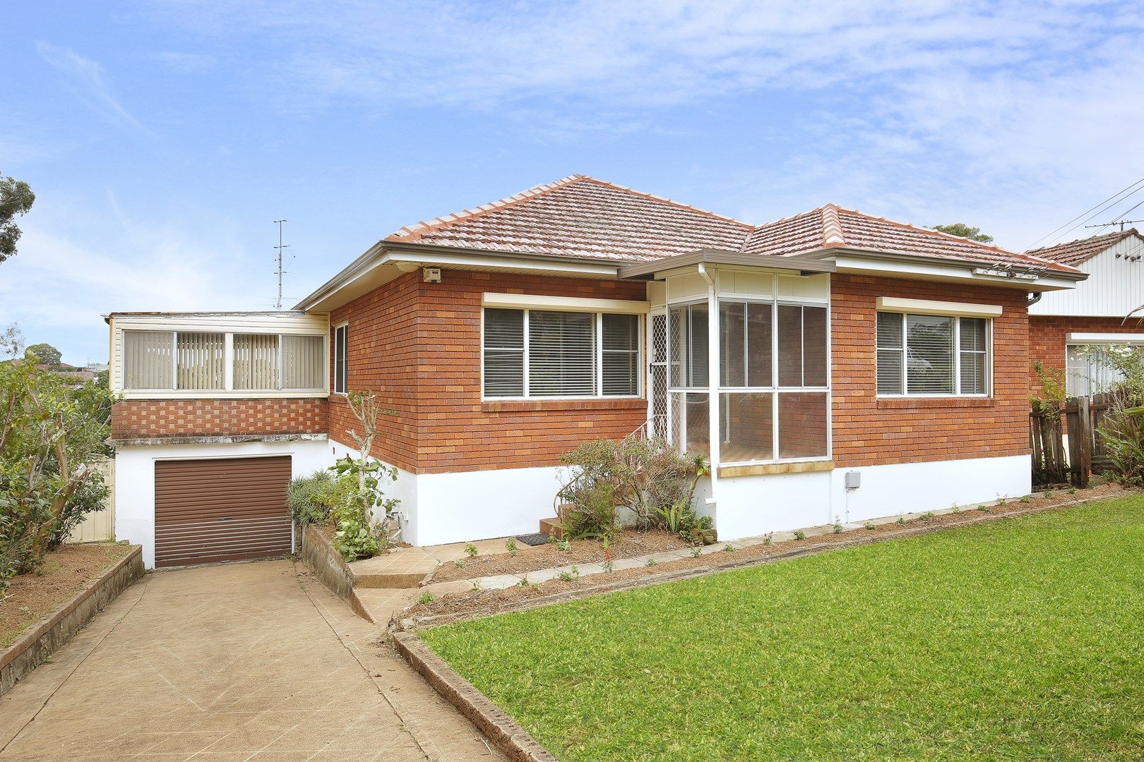 15 Bukari Street, West Wollongong NSW 2500, Image 0