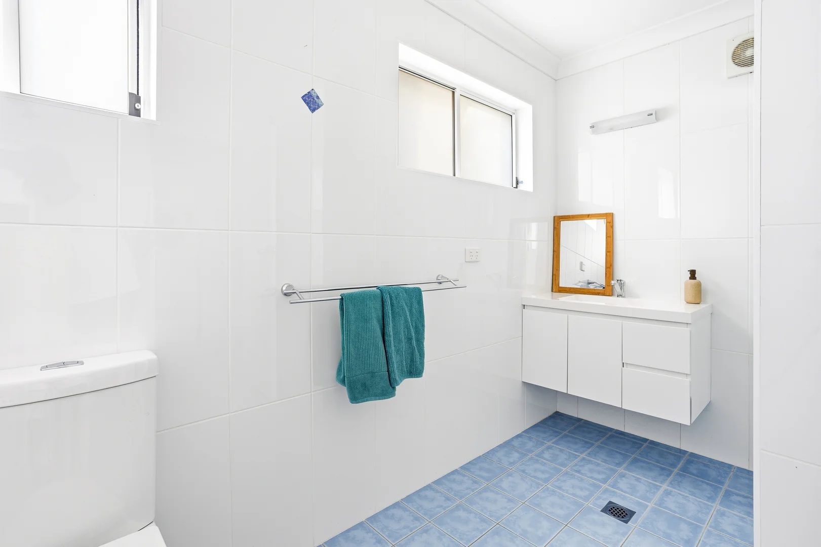 Additional image 22 of 28 Lockhart Avenue, Mollymook Beach NSW 2539