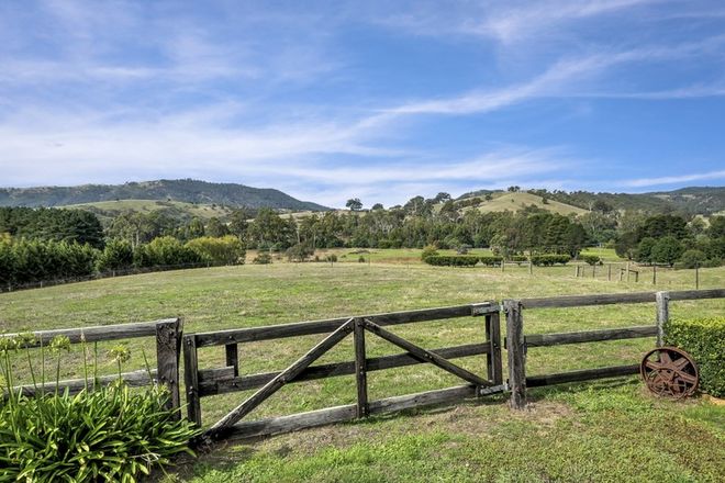 Picture of 35 Messmate Road, FLOWERDALE VIC 3717