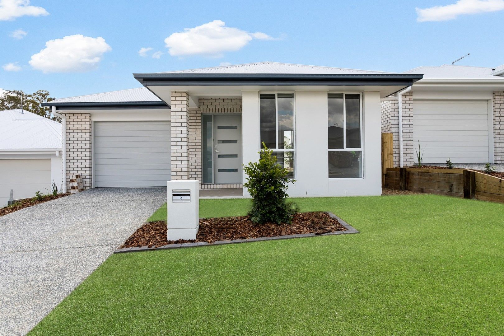 3 bedrooms House in 3 Robin Street MORAYFIELD QLD, 4506