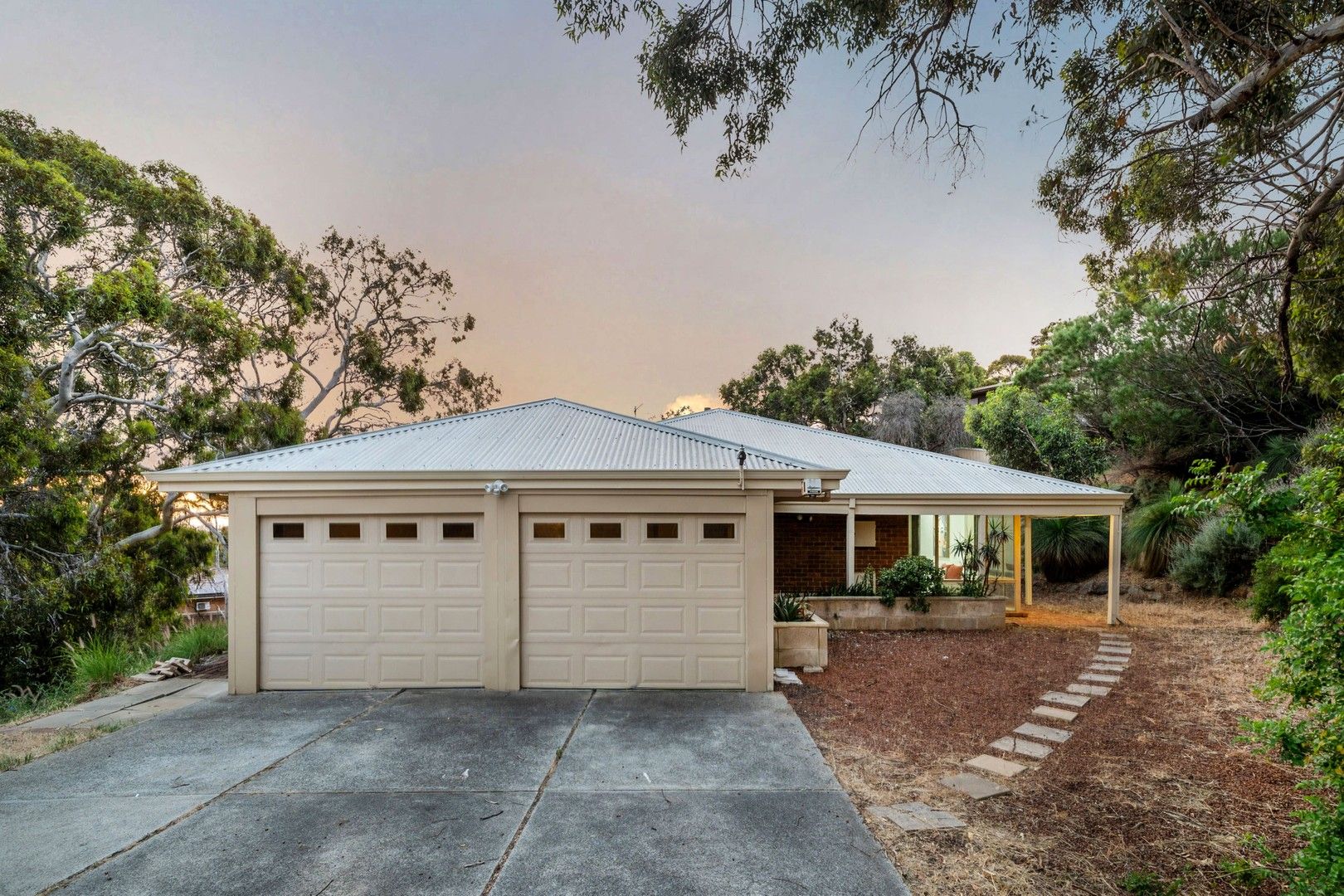 14 Wangoola Terrace, Mount Nasura WA 6112, Image 0