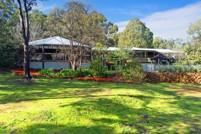 Picture of 24 Waterford Drive, GIDGEGANNUP WA 6083