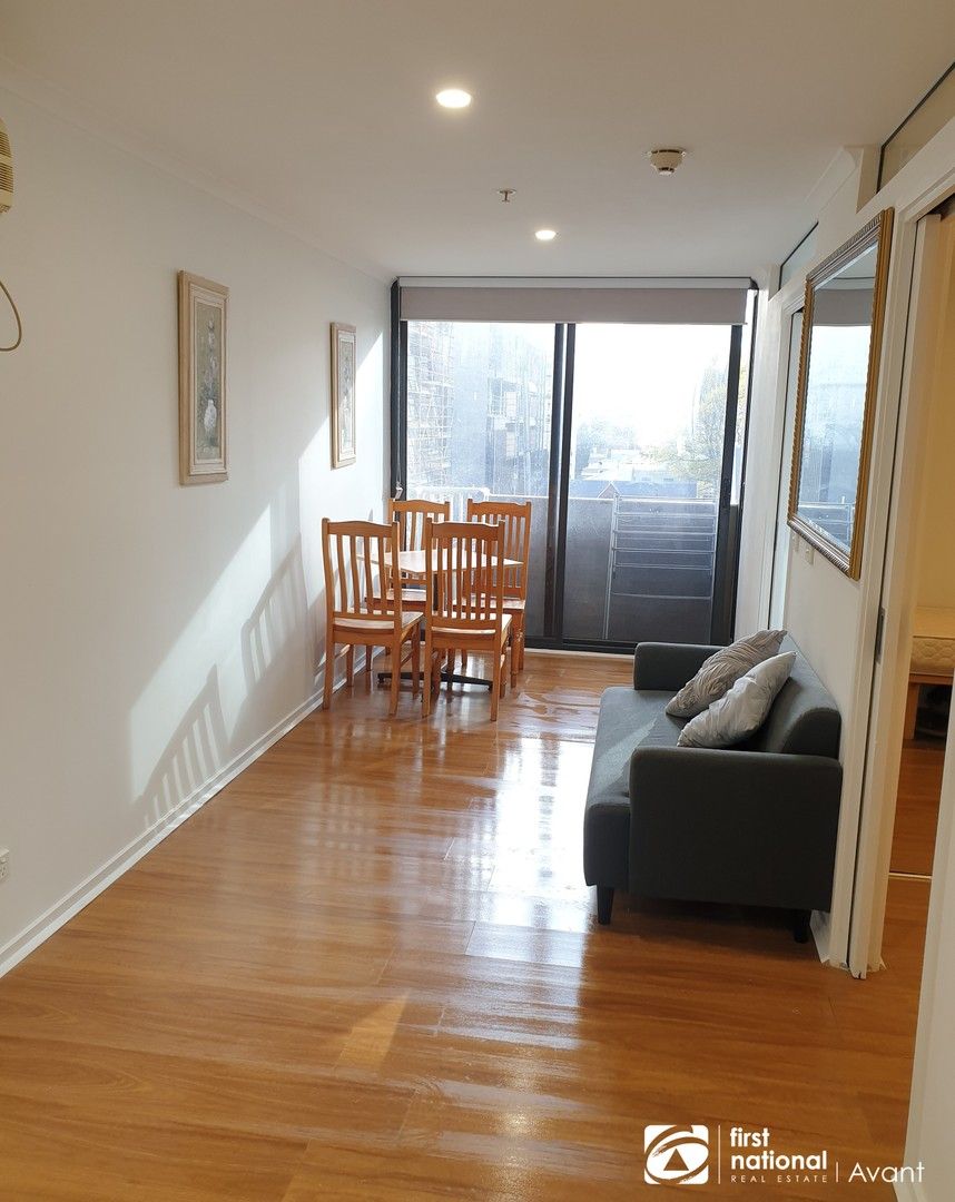 2 bedrooms Apartment / Unit / Flat in 628/139 Lonsdale Street MELBOURNE VIC, 3000