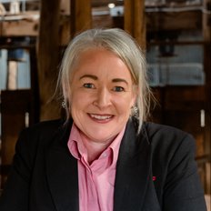 Louise Elliott, Sales representative