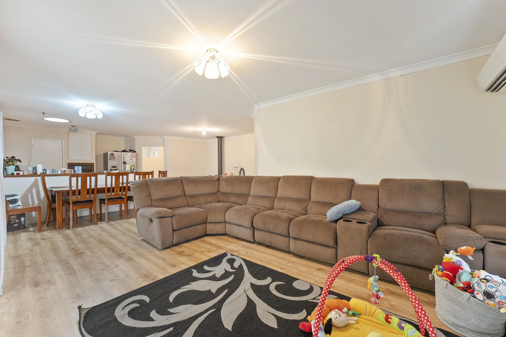 Additional image 9 of 4 Bingarra Close, Port Kennedy WA 6172