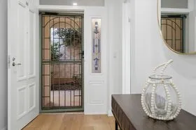 House in Sydney, Northmead - View 3