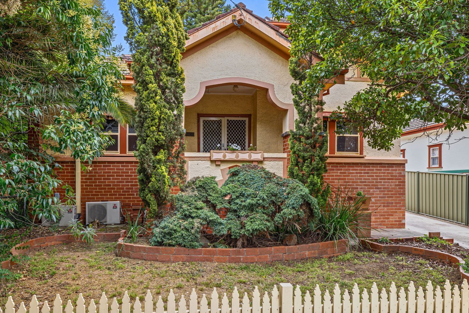 38 Carpenter Street, Quarry Hill VIC 3550 Domain