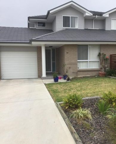 3 bedrooms Townhouse in 59/14 Lomandra Terrace HAMLYN TERRACE NSW, 2259